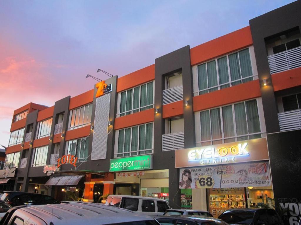 Zotel Business & Leisure Hotel Kuching Exterior foto