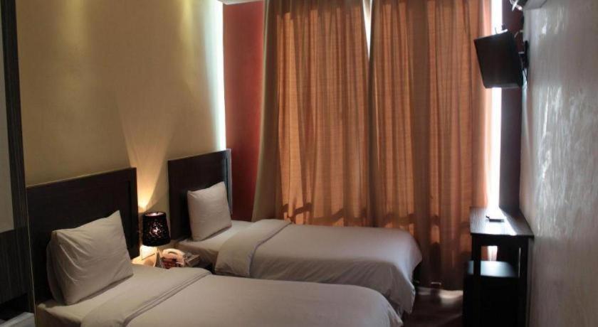 Zotel Business & Leisure Hotel Kuching Exterior foto